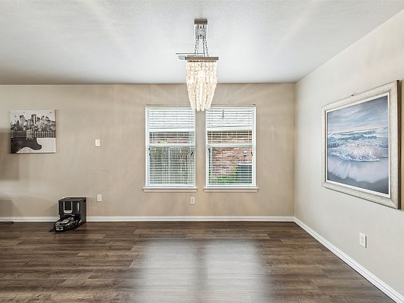 5th image of 5605 Calf Creek Dr