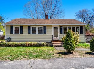 465 South St, Tewksbury, MA 01876
