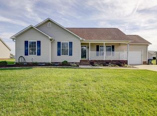 524 White Rose Ln, Boiling Springs, SC 29316