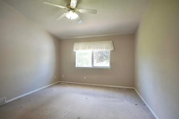 3509 Aspen Pl — Photo 5