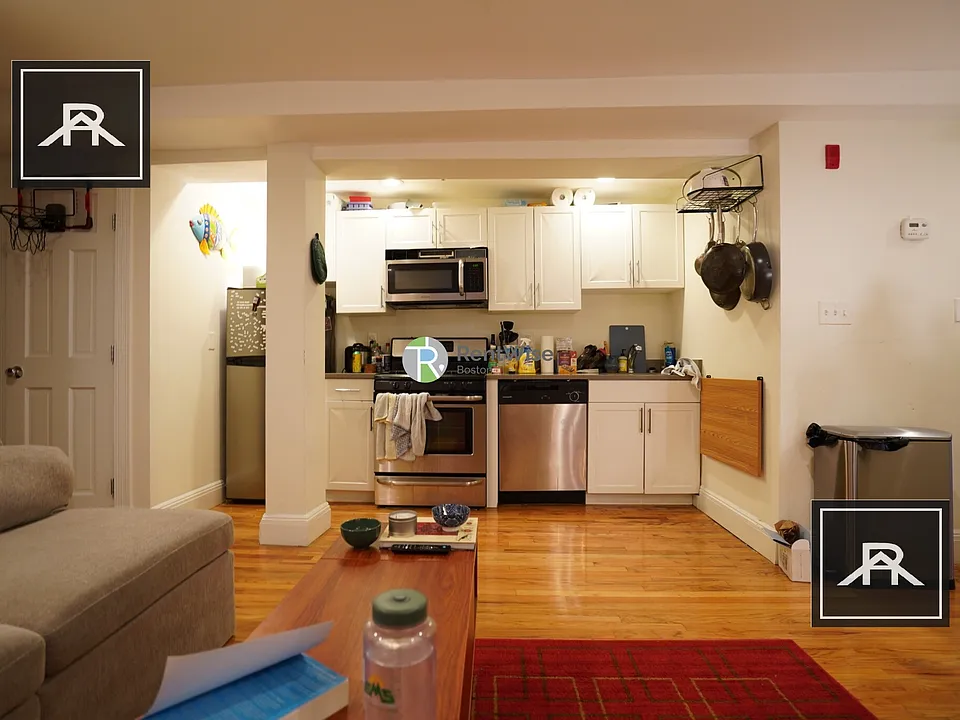 12 Brainerd Rd #12