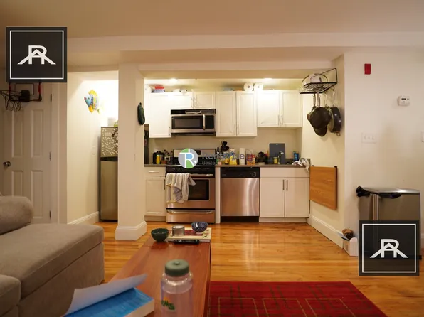 12 Brainerd Rd #12, Allston, MA 02134