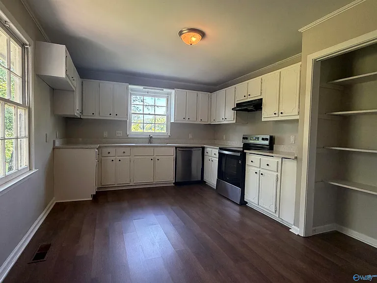 2204 Pisgah Cir NW — Photo 6