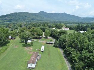 496 Old Pipers Gap Rd, Lambsburg, VA 24351