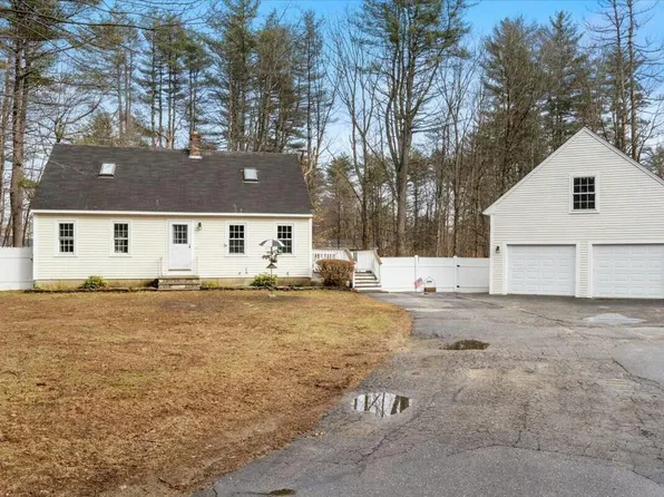 21 Overlook Drive, Buxton, ME 04093