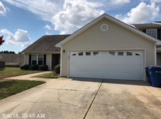 638 Huntingdon St, Elon, NC 27244