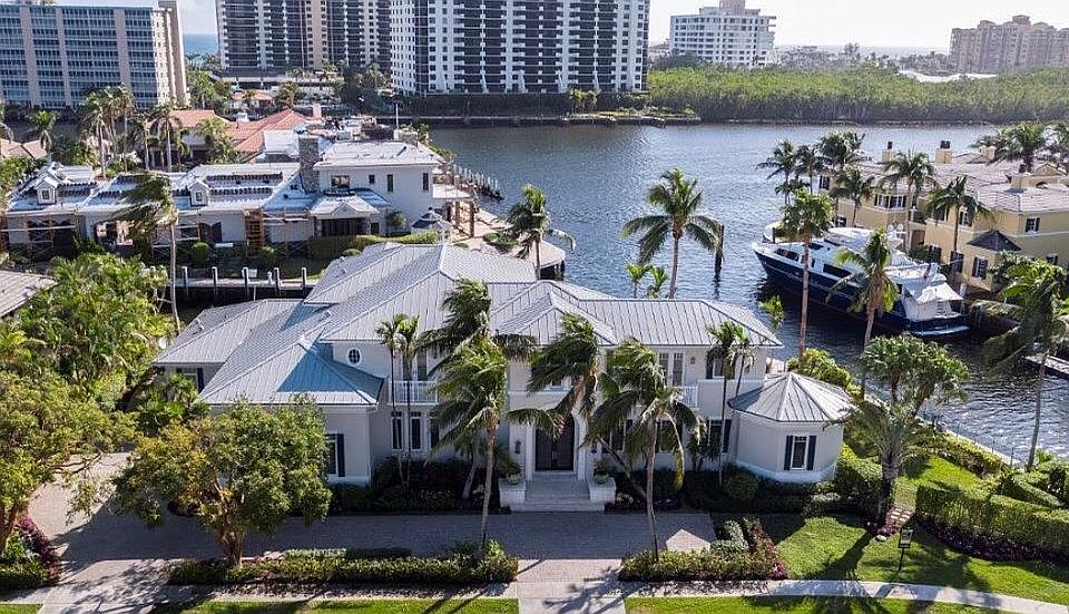 2nd image of 7424 NE Bay Cove Ct