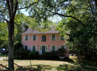 15 Newell Ln, Mansfield, MA 02048