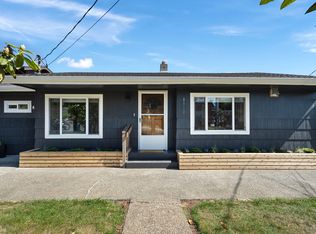 8913 Prentice Ave, Gig Harbor, WA 98332