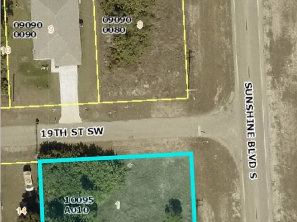 1900 Sunshine Blvd S, Lehigh Acres, FL 33976