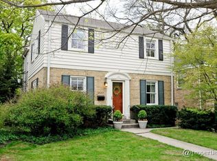 2537 Prospect Ave, Evanston, IL 60201