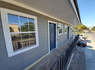 5320 Polk St APT 18, Houston, TX 77023