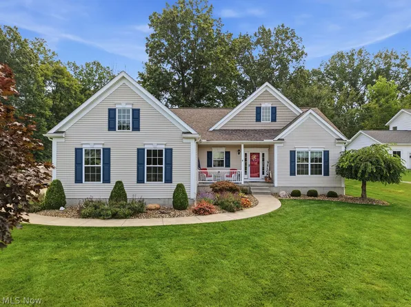 4400 Curtis Dr, Rootstown, OH 44272