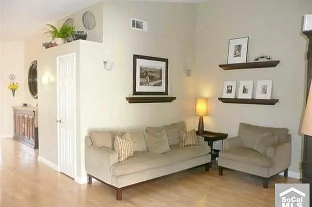 24 La Cueva — Photo 4