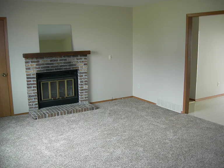 801 Harborview Ct #801 — Photo 5