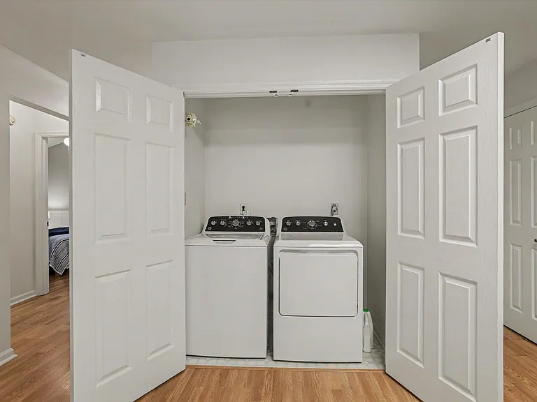 2576 Yarmouth Ln — Photo 27