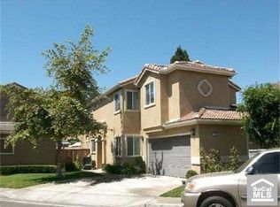 829 W Kemp Ct, Compton, CA 90220