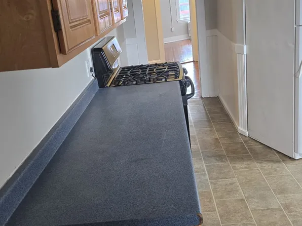 598 Hyde Park Ave #2, Roslindale, MA 02131