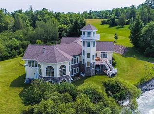 304 Lakeshore Rd, Oswego, NY 13126