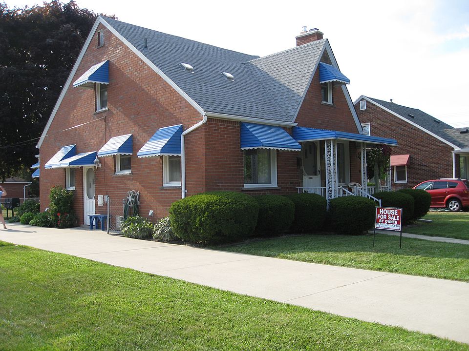 1st image of 2064 15th St
