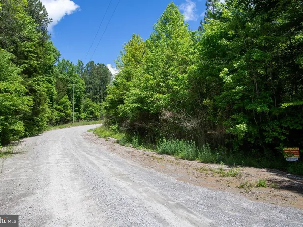 Doswell Town Rd #5, Meherrin, VA 23954