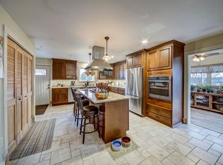 30 Mill Pond Ln, South Thomaston, ME 04858