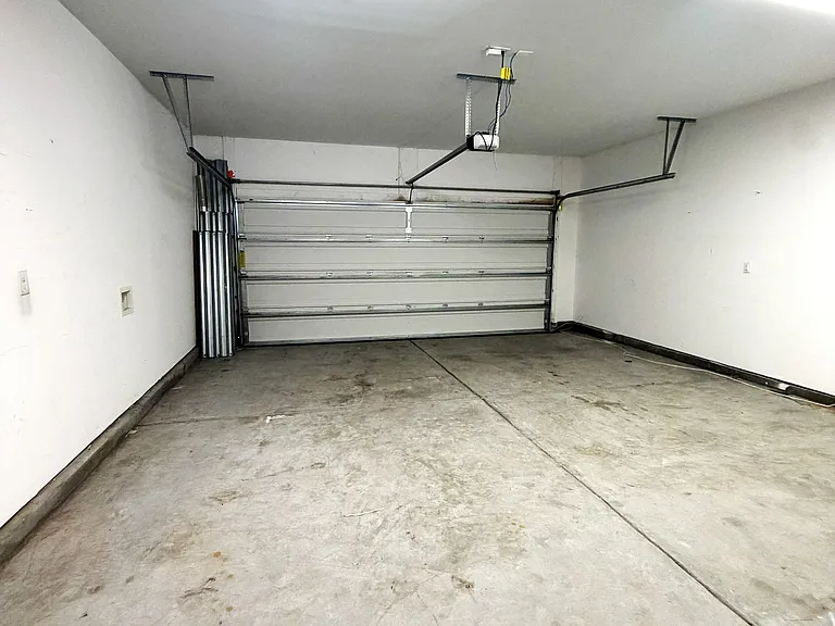 3950 Sage Dr — Photo 8