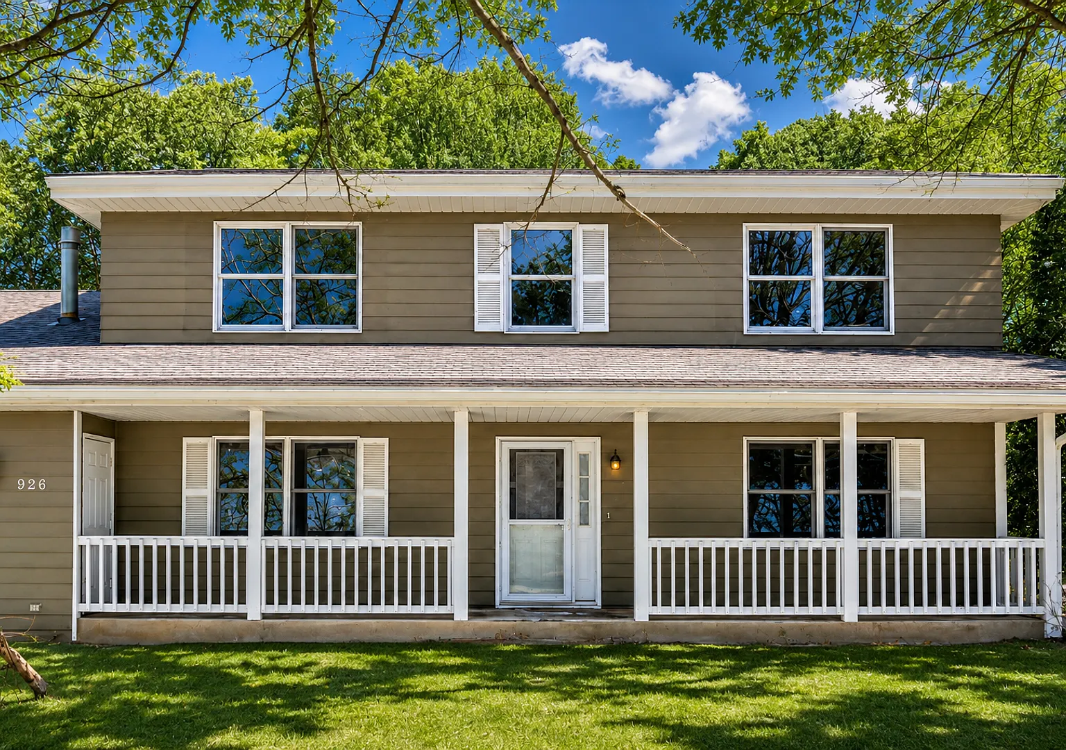 Lovely 4BR 4BA Home in the Best Neighborhood in Sartell! — Photo 2