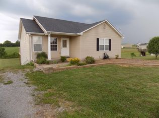 235 Watkins Glen Way, Taylorsville, KY 40071