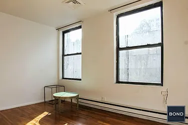 Rented by Bond New York