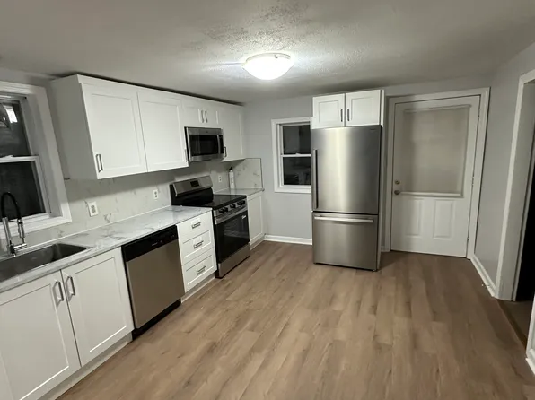 382 Main St #382, Torrington, CT 06790