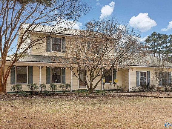 3rd image of 126 Liberty Rd