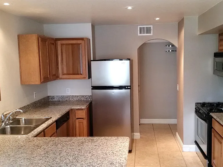 6500 W Lake Mead Boulevardbuilding #A3 — Photo 12