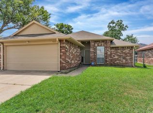 522 Sea Rim Dr, Arlington, TX 76018