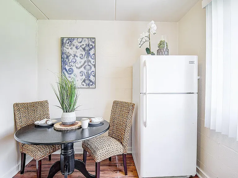Oversized Kitchen Window