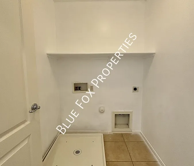 3534 W Goshen Dr — Photo 11