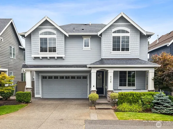 9328 Elm Avenue SE, Snoqualmie, WA 98065