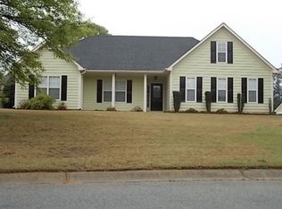 660 Tribble Gates Ct, Loganville, GA