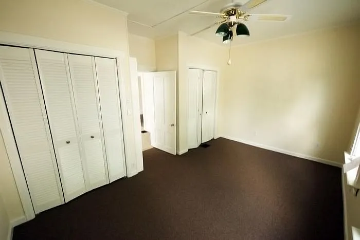 3 bed, $2,835 — Photo 2
