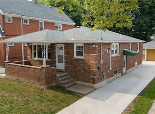 1748 Welch Ave, Niagara Falls, NY