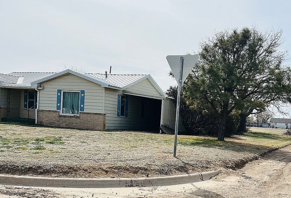 109 9th St, Olton, TX 79064 Zillow