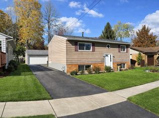 994 Ellsworth Dr, Akron, OH 44313