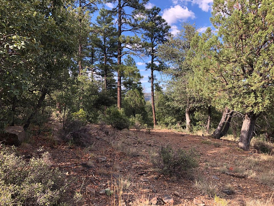 2nd image of 5025 S Blue Jay Rd
