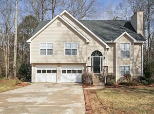 5725 Rolling Oaks Cir, Cumming, GA 30040