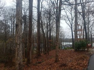 202 Tigitsi Pl, Loudon, TN 37774