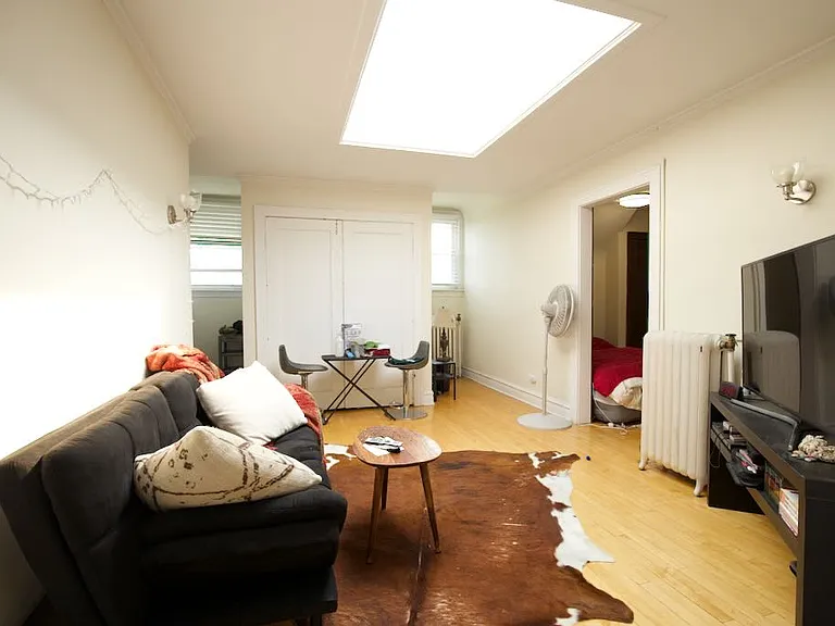 733 Elm St #103 — Photo 12