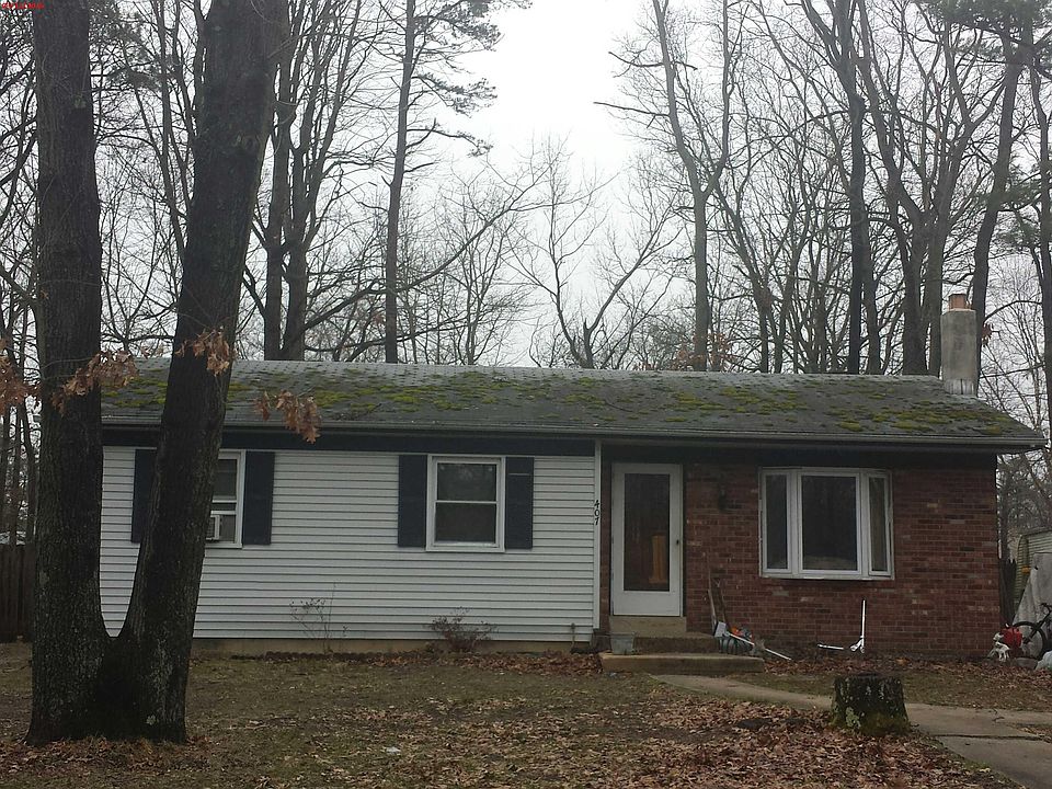 1st image of 407 Louisiana Trl