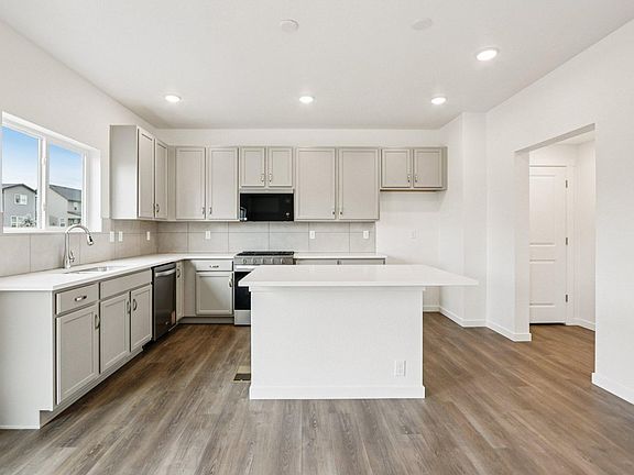 6th image of this home