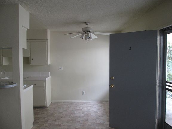 4th image of 2311 S Bentley Ave APT 02