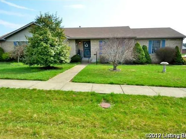 8203 Rome Beauty Way, Louisville, KY 40228